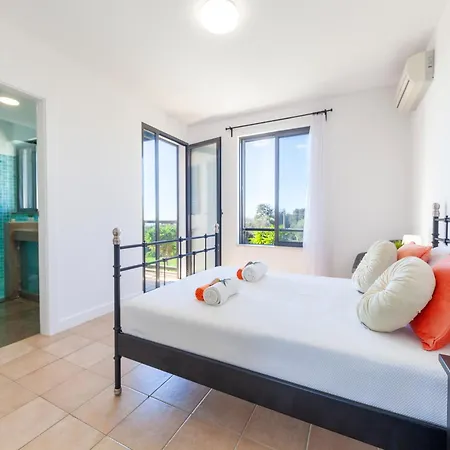 펜션 Townhouse In Albufeira Near Stunning Beaches