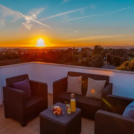 펜션 Townhouse In Albufeira Near Stunning Beaches