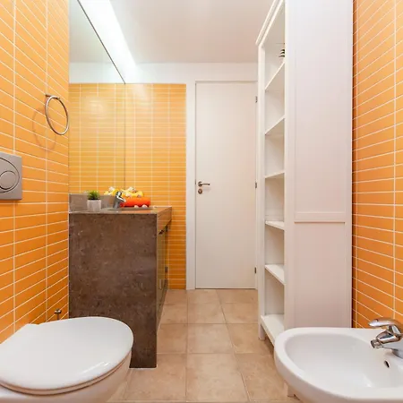 Incredible Townhouse W Pool, Holiday home *