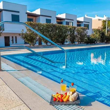 Ferienhaus Townhouse In Albufeira Near Stunning Beaches Albufeira